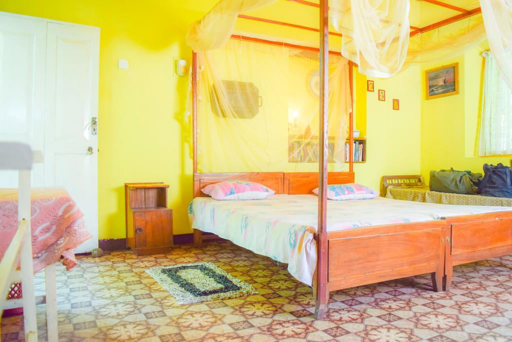 Shammie Guest House Hikkaduwa Exterior foto